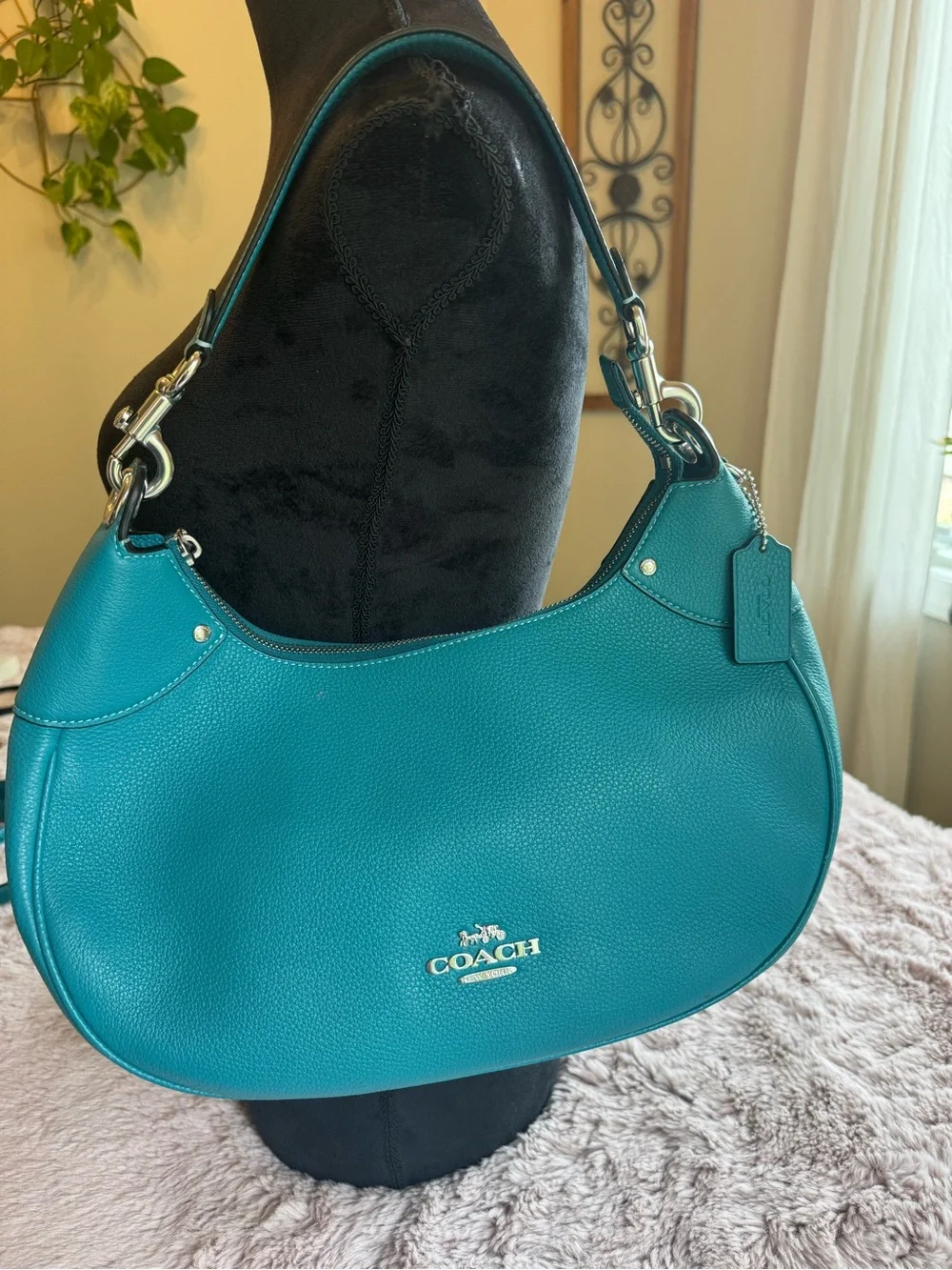 Coach Pebble Leather Mara Hobo with Silver Hardware - Picture 1 of 12